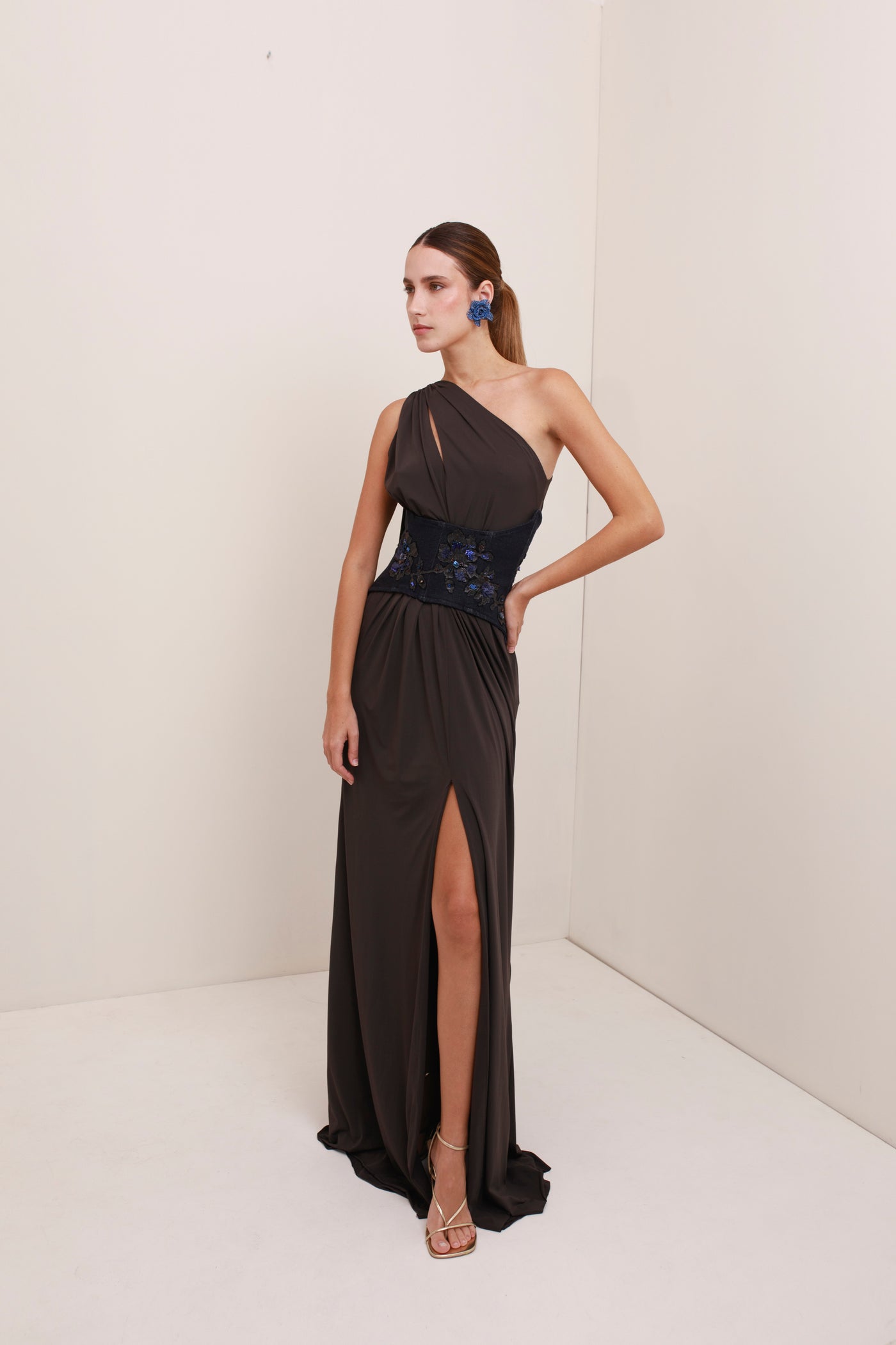 Vestido Loree - Medio Hombro