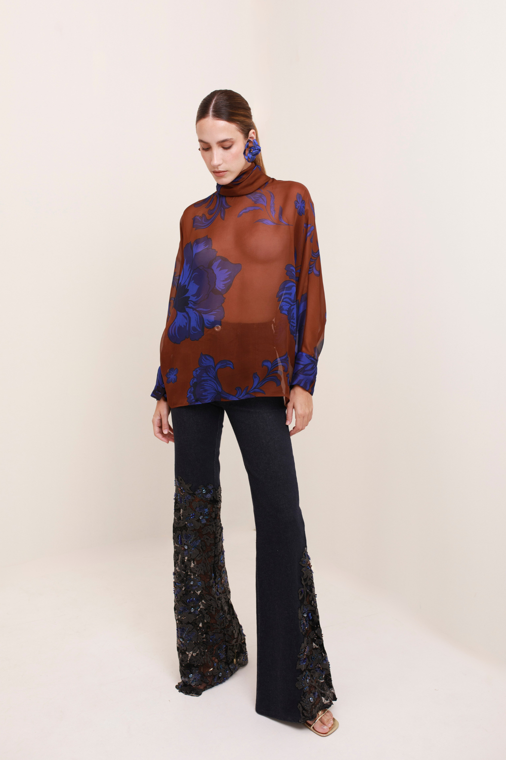 Gardenia Navy Pants