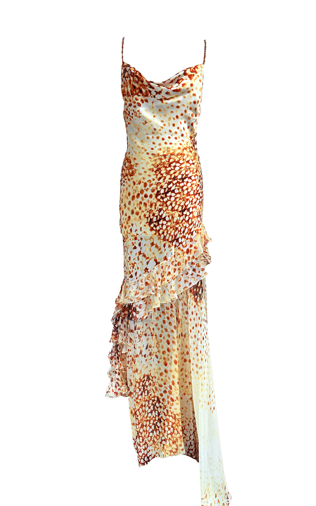 Vestido de seda dorado con volantes