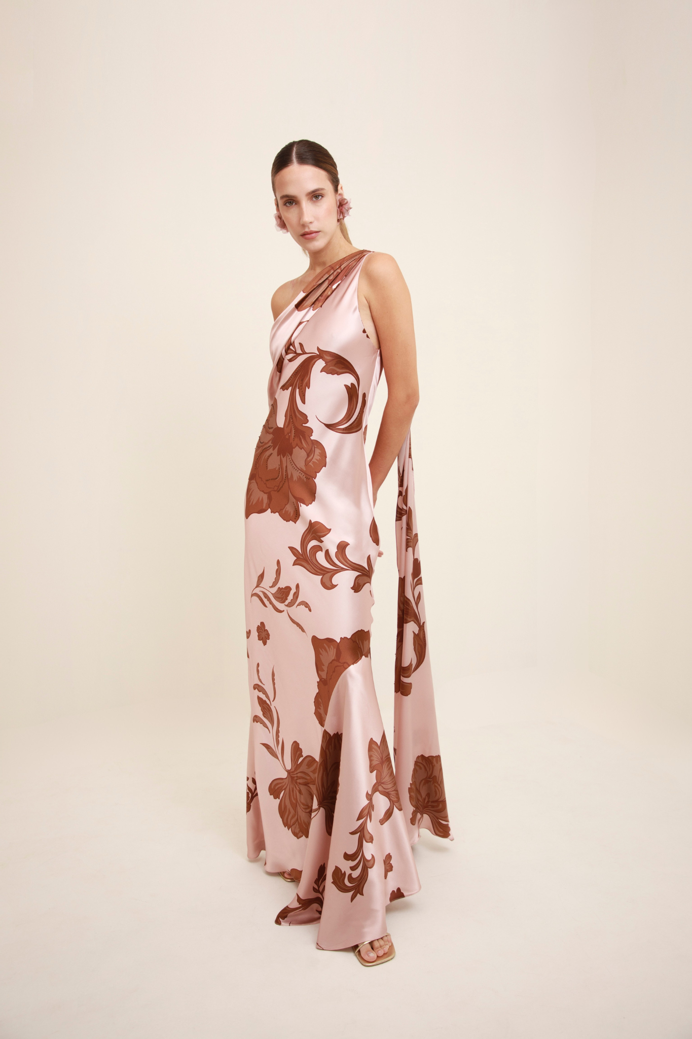 Vestido Petalo de Un Solo Hombro